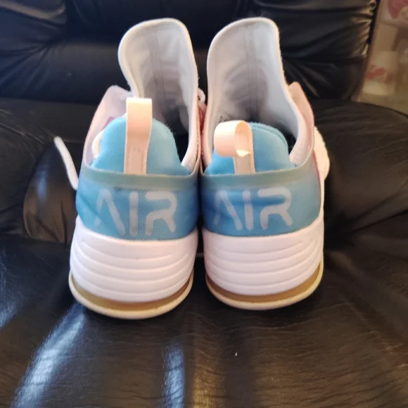 NIKE Air Max Bella White/Pink Athletic Sneakers - Size 8 - Picture 7 of 11